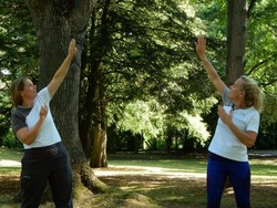 CK im Bot. Garten mit Übungen ChiKung Yoga Qi Gong Gymnastik Entspannung Eschwege (5) (1024x768)